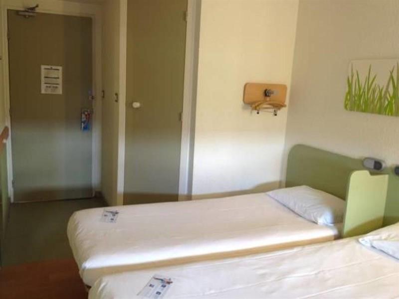 B&B Hotel Cergy Пьерле Экстерьер фото